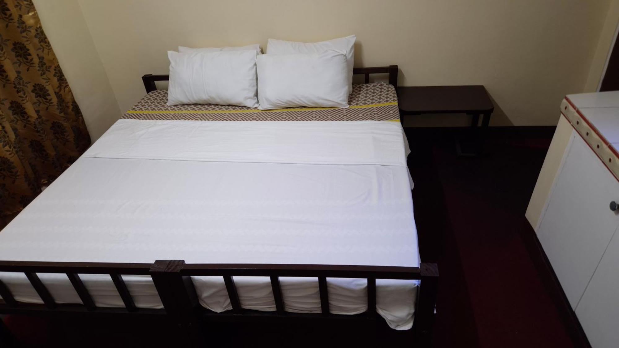 Cool Martin Family Hotel And Resort Bacoor Екстер'єр фото